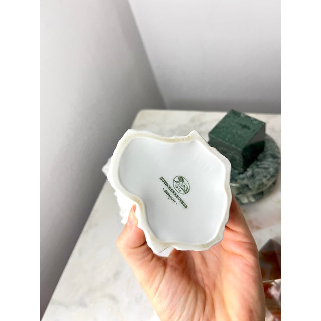 Mid-Century Mineral-Shaped Bisque Porcelain Vase from Hutschenreuther, Germany, 1960s For Sale - Image 6 of 9