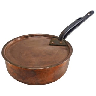 Early 19th Century French Copper Frying Pan With Lid For Sale
