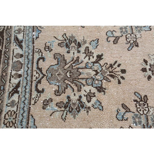 Beige Mid 20th Century Handwoven With Intricate Floral and Geometric Motif - Ideal for Living Rooms Studies or Curated Interiors -9' 10'' X 13' For Sale - Image 8 of 13