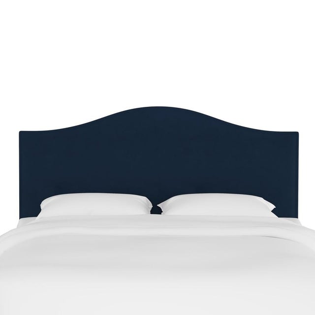 This fully upholstered headboard has a unique shape, allowing you to chart a course for a bedroom retreat that is at once...