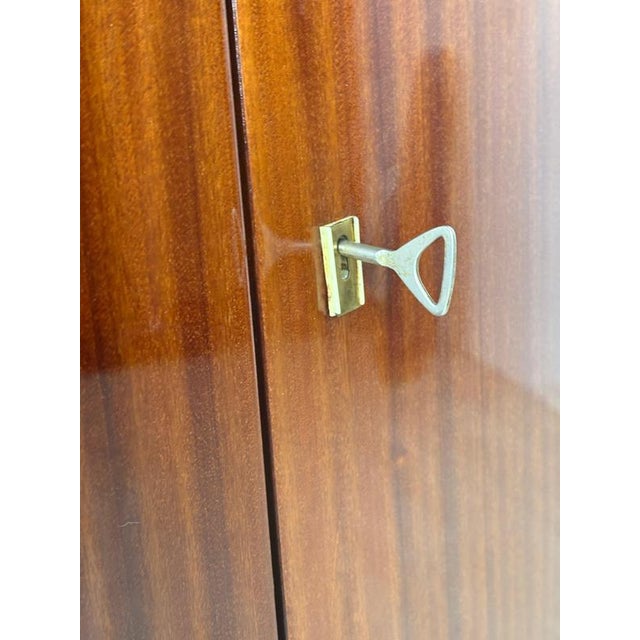 Mid-Century Linen Cupboard in Wood For Sale - Image 6 of 11