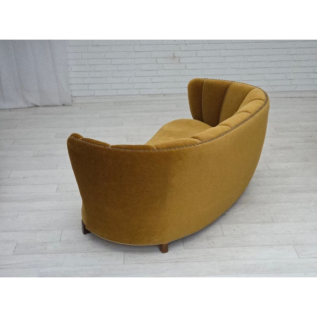 Danish 2-Seater Banan Sofa in Olive Green Furniture Velour, 1960s For Sale - Image 10 of 18