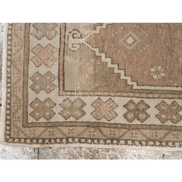 Mid 20th Century Galerie Shabab Collection Mid-20th Century Turkish Oushak Throw Rug For Sale - Image 5 of 8