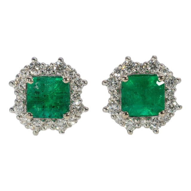 Colombian Emerald Earrings With Earth-Mined Diamond Accents: Solid 14k Gold, 5mm For Sale