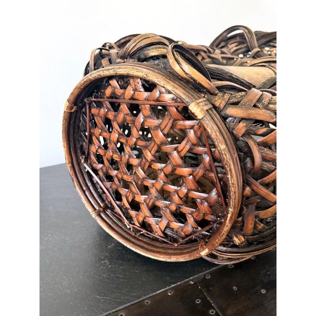 Large Antique Japanese Smoked Bamboo Basket Ikebana Mingei For Sale - Image 14 of 18