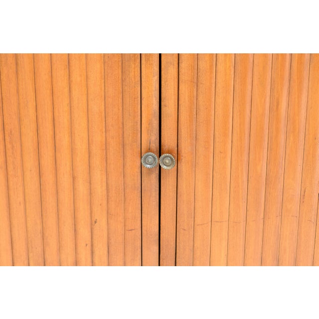 Satinwood Display Cabinet, 1930s For Sale - Image 9 of 10