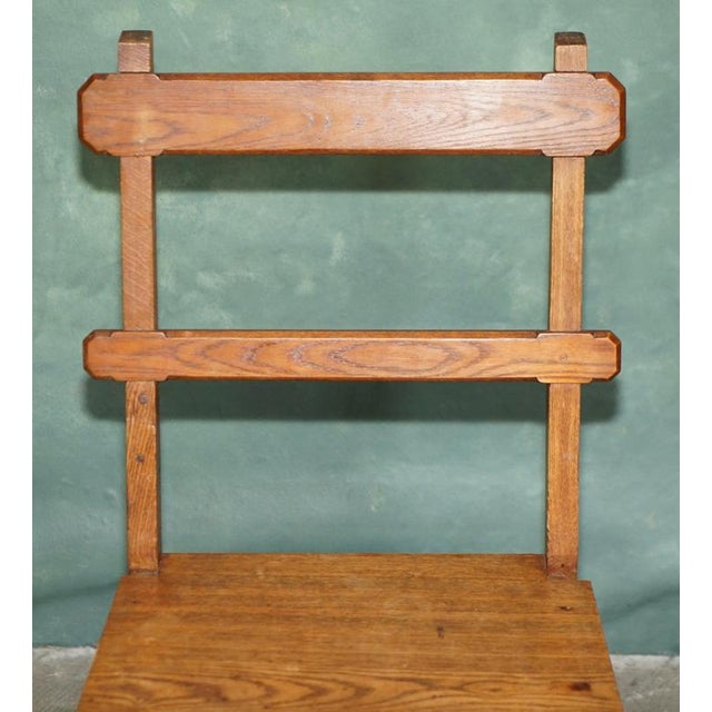 Antique English Arts & Crafts Metamorphic Library Steps in Tiger Oak, 1880 For Sale - Image 4 of 18
