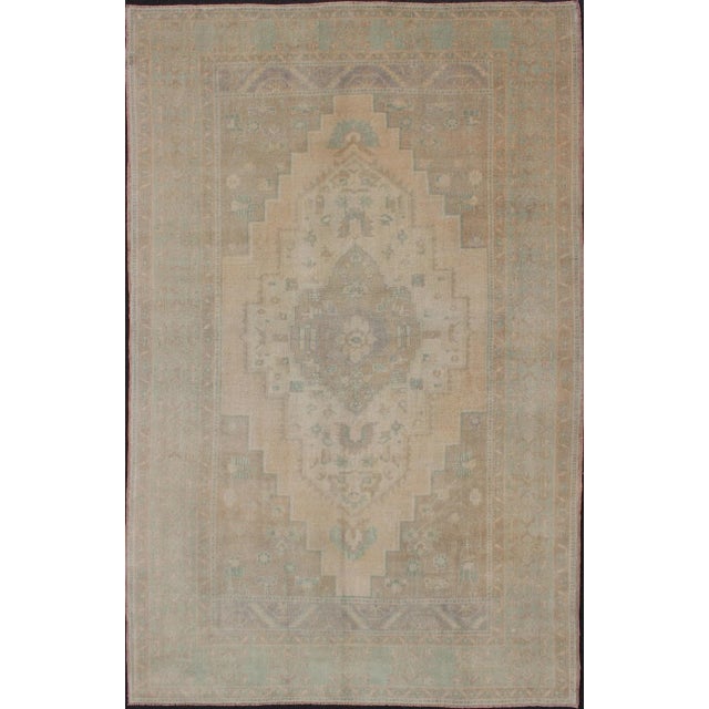 Faded Turkish Hand Knotted Oushak With Medallion With Muted Colors of Tan, Muted Light Peach For Sale - Image 13 of 13