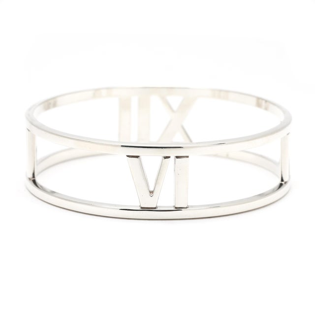 Modern Tiffany & Co Large Bangle Bracelet, Sterling Silver, Length 7.25 In For Sale - Image 3 of 7