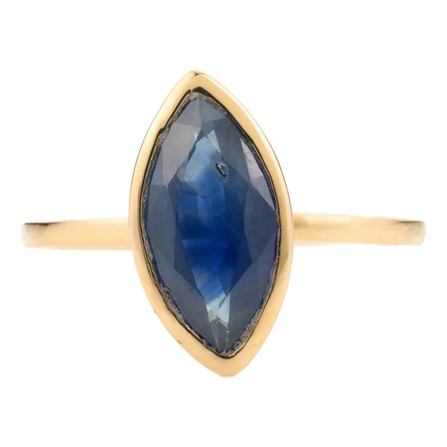 Modern Blue Sapphire Midi Ring in 14k Solid Gold Size 6 For Sale