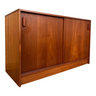 Mid Century Modern Danish Teak Sideboard/ Credenza. Circa 1970s For Sale