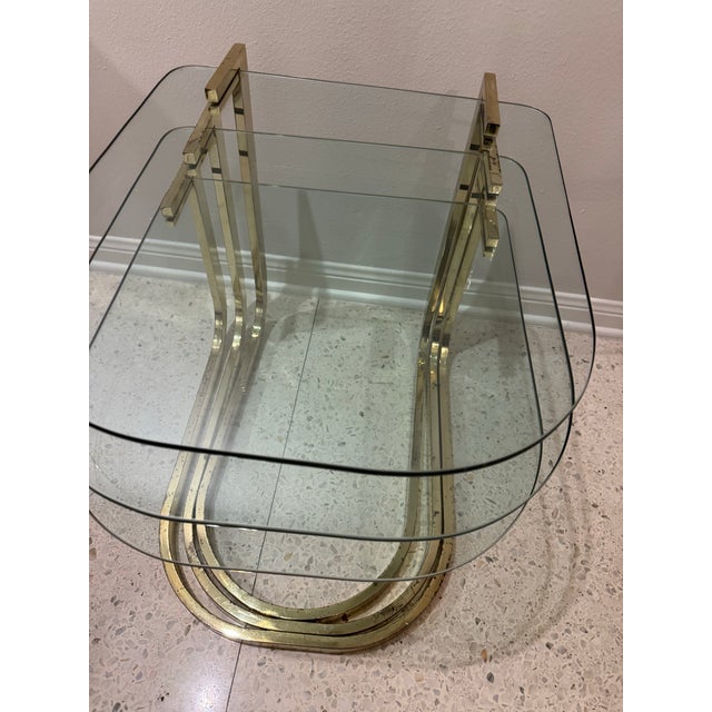 Metal Mid-Century Modern Brass & Glass Nesting Tables Attributed to Dia - Set of 3 For Sale - Image 7 of 10