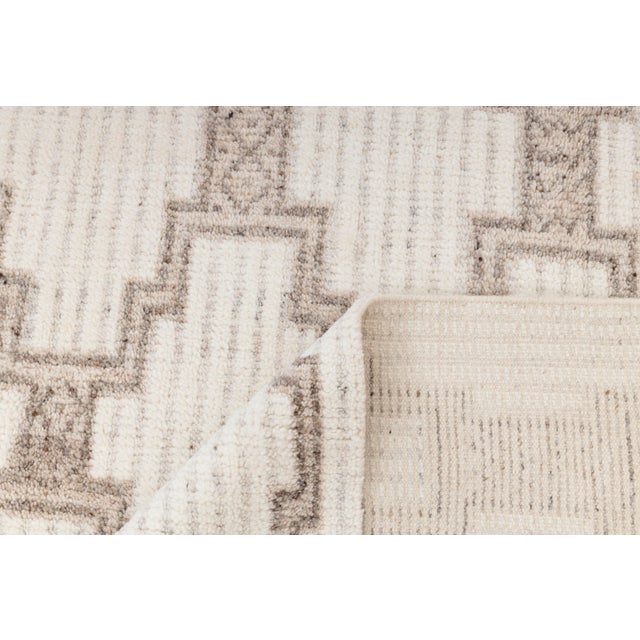 Ivory White Wool Boho Inspired Hand Made Rug 8x10 For Sale - Image 12 of 18