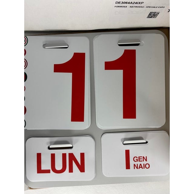 Enzo Mari Danese Limited Edition 2015 Calendar For Sale - Image 11 of 12