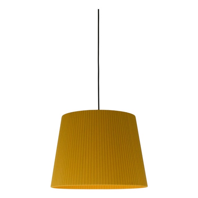 Mustard Sísísí Cónicas GT3 Pendant Lamp by Santa & Cole For Sale