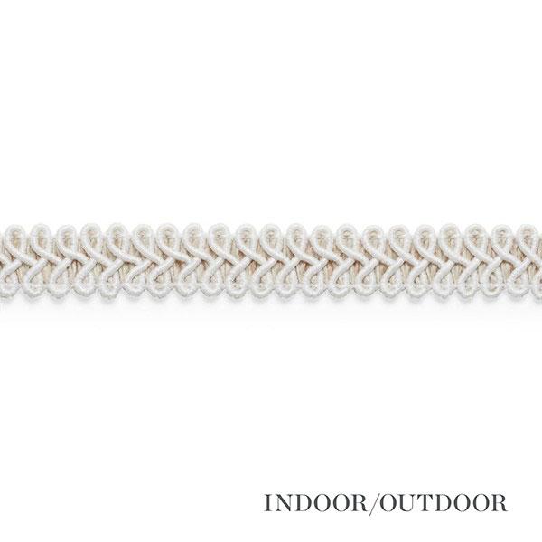 Style meets practicality in Astor Braid, a woven trim with a delicate texture and scalloped edges. Available in multiple...