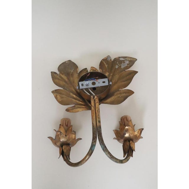 Hollywood Regency Gilt Acanthus Leaf Wall Lights, 1950s, Set of 3 For Sale - Image 6 of 17