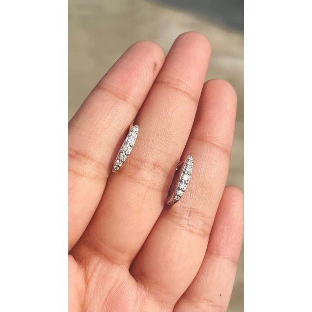 18k White Gold Natural Round Diamond Hoop Earrings for Women- 2 Pieces For Sale - Image 10 of 14