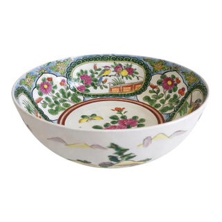Late 19th Century Antique Chinese Famille Rose Cantonese Porcelain Decorative Console Bowl For Sale