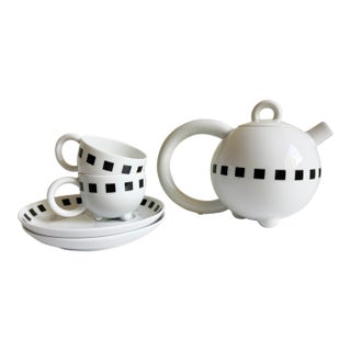1980s Memphis Tea Set by Matteo Thun for Arzberg Porzellan, Germany - Set of 5 For Sale