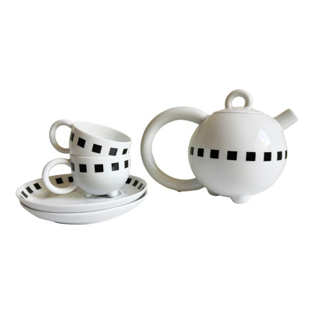 1980s Memphis Tea Set by Matteo Thun for Arzberg Porzellan, Germany - Set of 5 For Sale