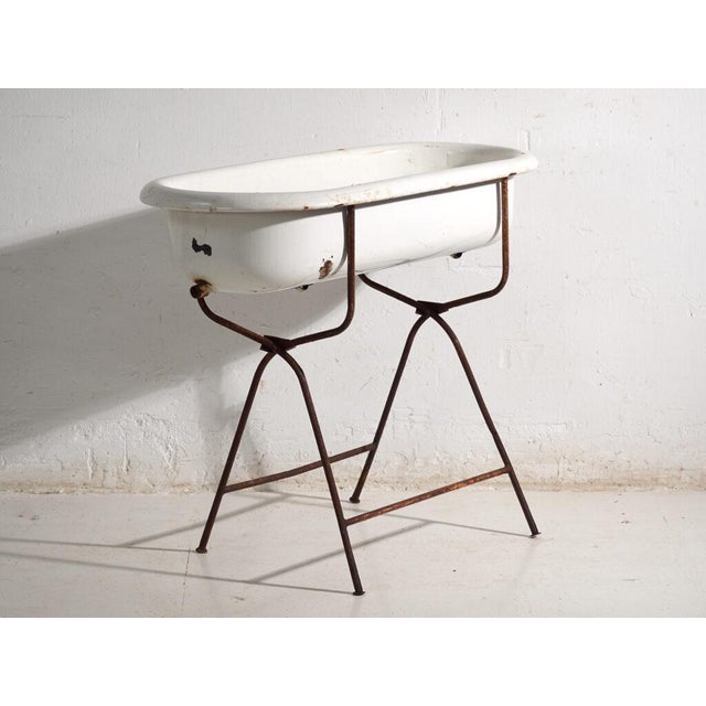 Black Bathtub in Enamelled Iron, Central Europe, 1950 For Sale - Image 8 of 12