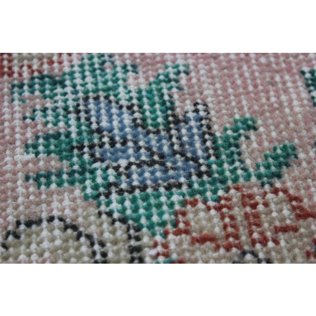 1970s Turkish Anatolian Handmade Floral Desing Runner Rug For Sale - Image 10 of 12