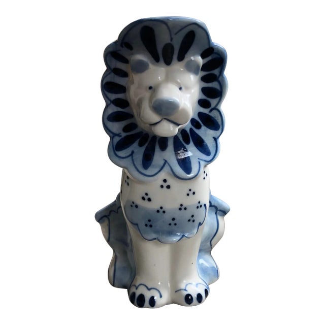 Vintage Mid 20th Century Hand-Painted Russian Lion Creamer in Blue and White For Sale