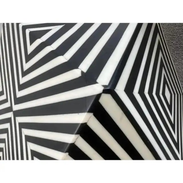Art Deco Style Sculptural Resin Black & White Pedestal , Side End Table or Stool For Sale In New York - Image 6 of 10