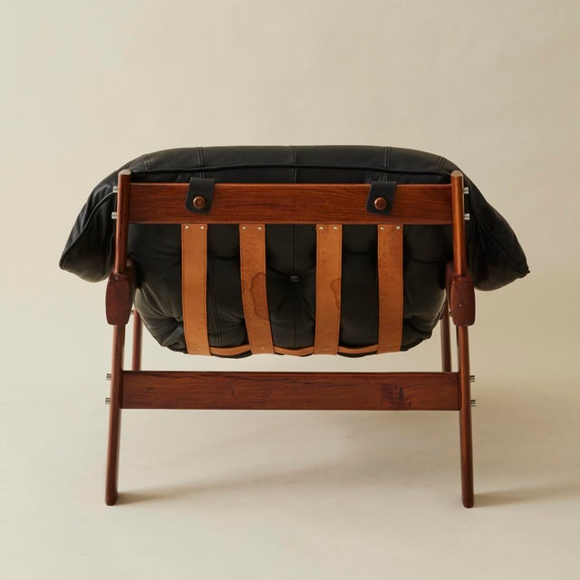 Percival Lafer Percival Lafer "Mp-41" Leather and Rosewood Chair in Black Leather, 1960's For Sale - Image 4 of 12