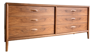 1960s Freshly Refinished Widdicomb Mid-Century Modern 6-Drawer Walnut Dresser – MCM Beauty!