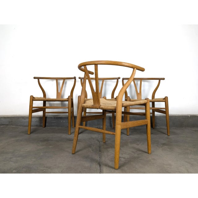 Mid-Century Modern Set of 4 Mid Century “Wishbone” Chairs by Hans J. Wegner for Carl Hansen, C1970 For Sale - Image 3 of 18
