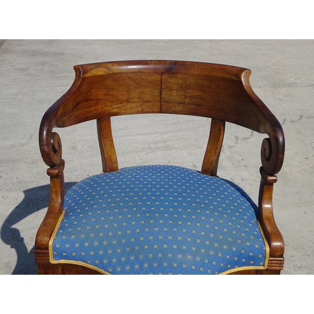 Brown Antique Gondola Armchair in Walnut and Fabric For Sale - Image 8 of 18