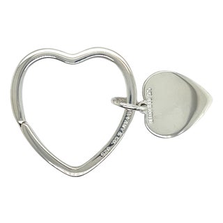 1990s Tiffany & Co Estate Heart Keychain Sterling Silver For Sale