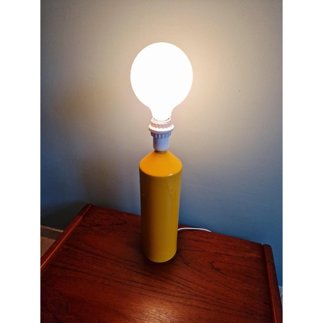 Large Vintage Table Lamp in Yellow Lacquered Metal, 1980s For Sale - Image 4 of 11