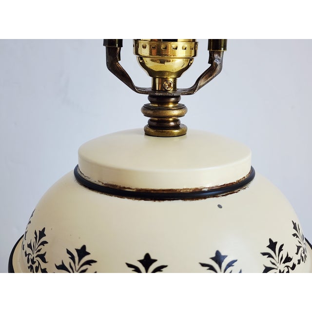 Cream Vintage Tole Painted French Style Tea Caddy Table Lamps-a Pair For Sale - Image 8 of 15