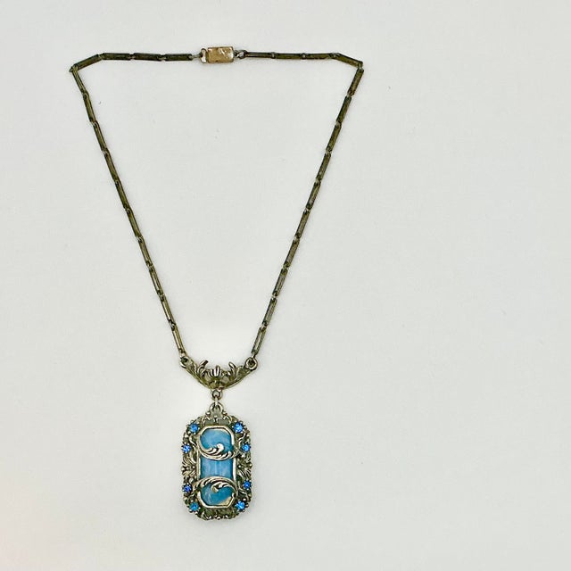 Victorian 1920s Antique Art Deco Art Nouveau Blue Glass & Silver Tone Pendant Necklace, 14.5”. For Sale - Image 3 of 12