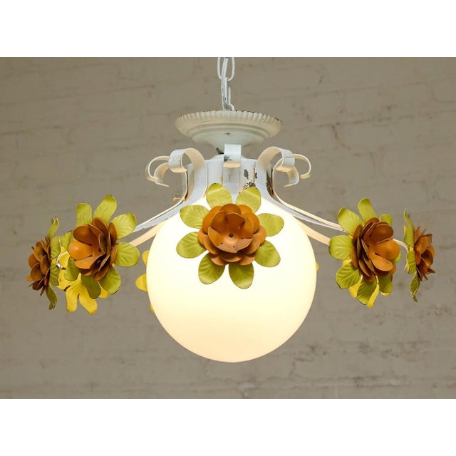 Vintage and Orange Flower Chandelier 1960s For Sale - Image 4 of 9