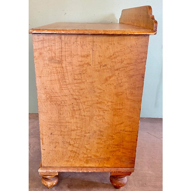 Late 19th Century Antique Pine 2 Over 2 Chest of Drawers With Original Faux Maple Paint Finish and White Porcelain Knobs From England - Circa 1880 For Sale - Image 5 of 13