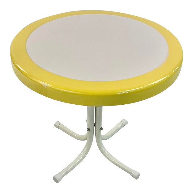 1970s Vintage Boho Chic Americana Metal Outdoor Side Table. For Sale