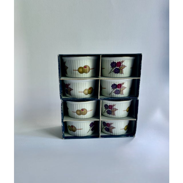 Late 20th Century Vintage Set of 8 English Royal Worcester Evesham Gold Ramekins For Sale - Image 5 of 18