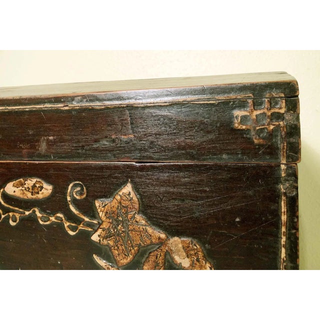 Mid 19th Century Antique Chinese Hand-Painted Box, Circa Mid of 19th Century For Sale - Image 5 of 8