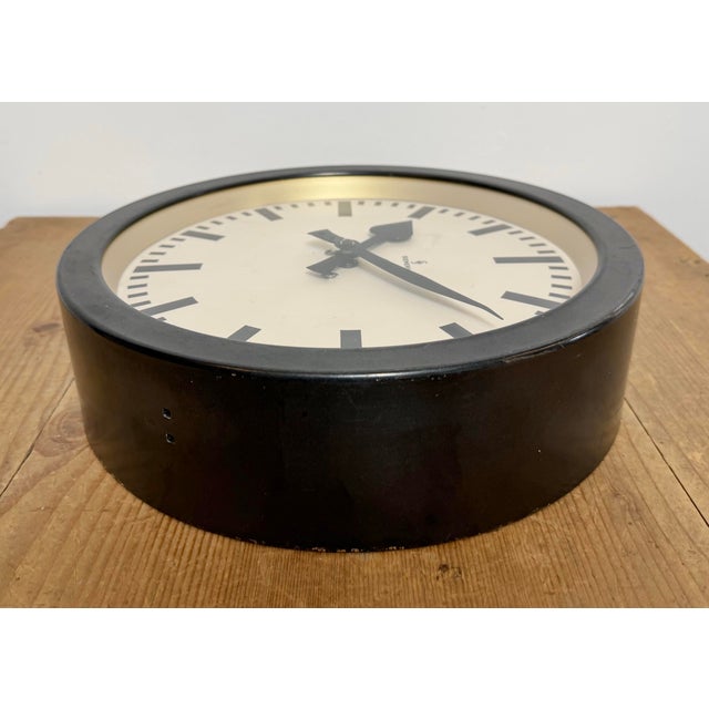 Black Industrial Factory Wall Clock from Siemens, 1950s For Sale - Image 12 of 18