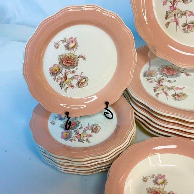 1930s Art Deco Shabby Chic Peach China Dinnerware Service for 7 - 22 Piece Set. For Sale - Image 10 of 12