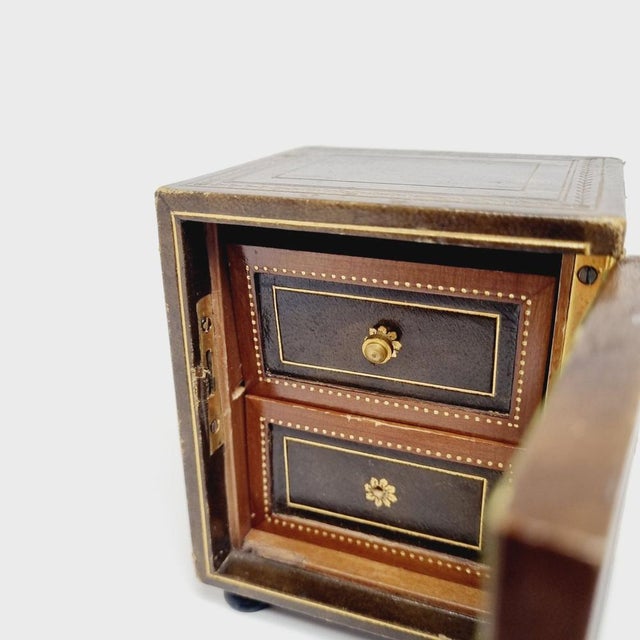 Art Nouveau Jewelry Box, 1930s For Sale - Image 9 of 17