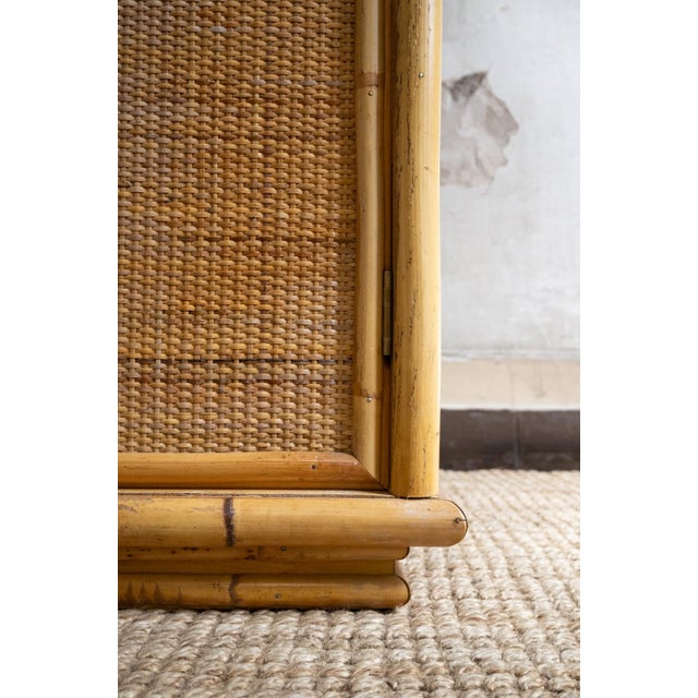 Bamboo And Woven Rush Sideboard – Dal Vera – 1970s 1970s sideboard by Dal Vera featuring a natural bamboo structure....