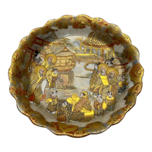 Antique Japanese Satsuma Gilt Figural Plate Meiji Period, Late 19th Century