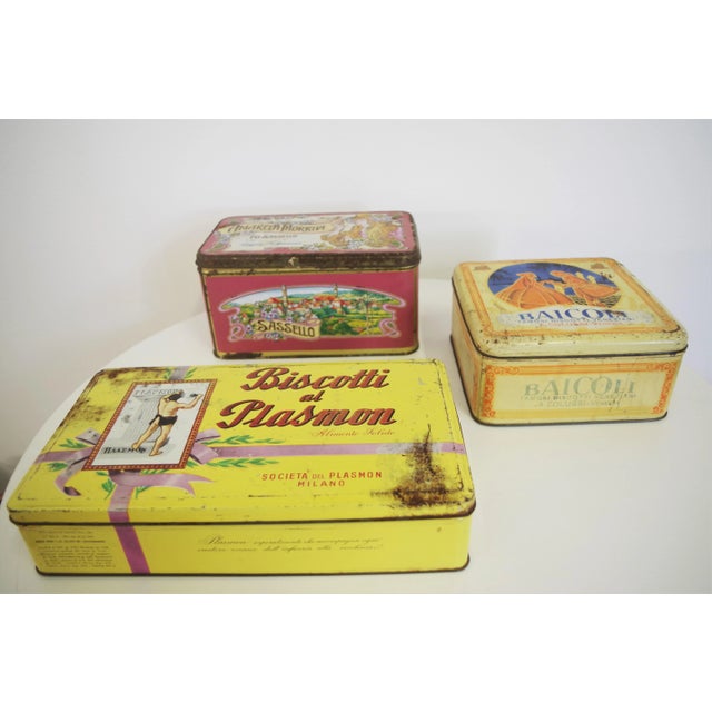 Biscuit Tins, 1960s, Set of 3 For Sale - Image 18 of 18