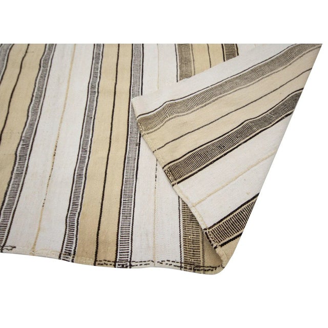 Mid 20th Century Vertical Striped Oversized Turkish Kilim Rug For Sale - Image 5 of 7