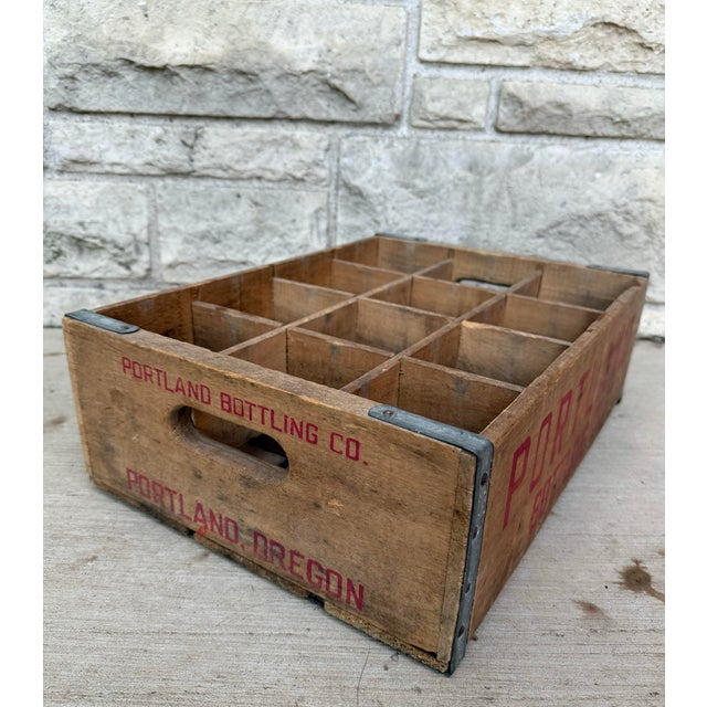 ボトルケース “PORTLAND BOTTLING CO.”【USA買付品】木箱 Vintage Wooden Portland Bottling Co Crate From Portland